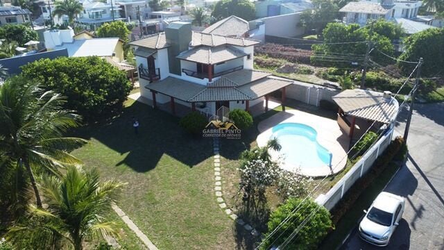 Casa 4 Suítes (1 Suíte no Térreo) - Piscina - Condomínio beira mar - 1.000m² Área total - BARRA DO JACUÍPE